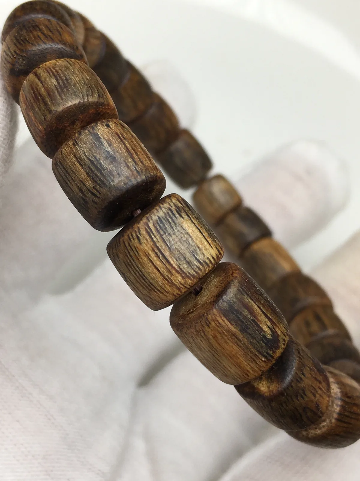 Agarwood Barrel Bead Bracelet I — real photo 13
