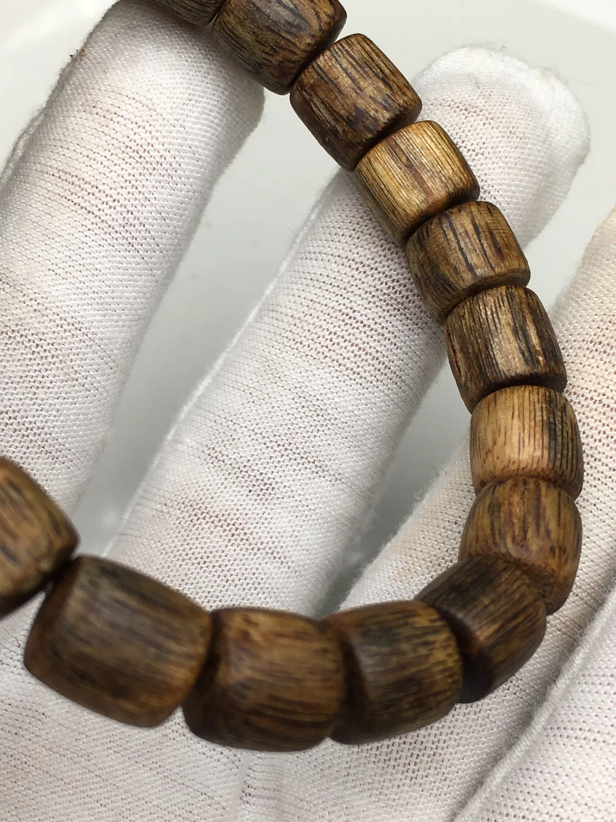 Agarwood Barrel Bead Bracelet I — real photo 15