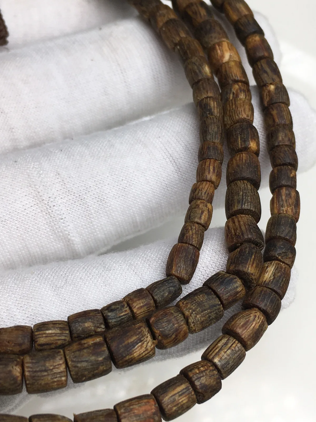 Agarwood Cube Bead Multi-Wrap Bracelet X — photo 3 of 9
