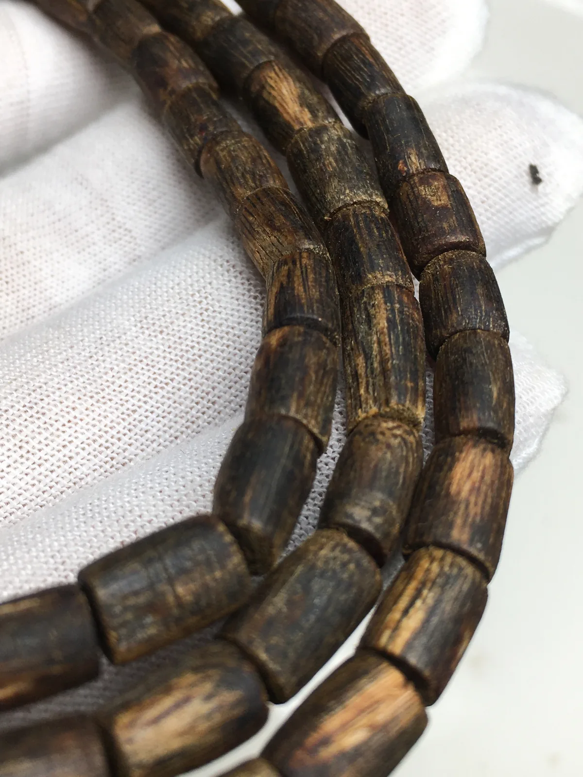 Agarwood Cube Bead Multi-Wrap Bracelet XI — photo 5 of 9