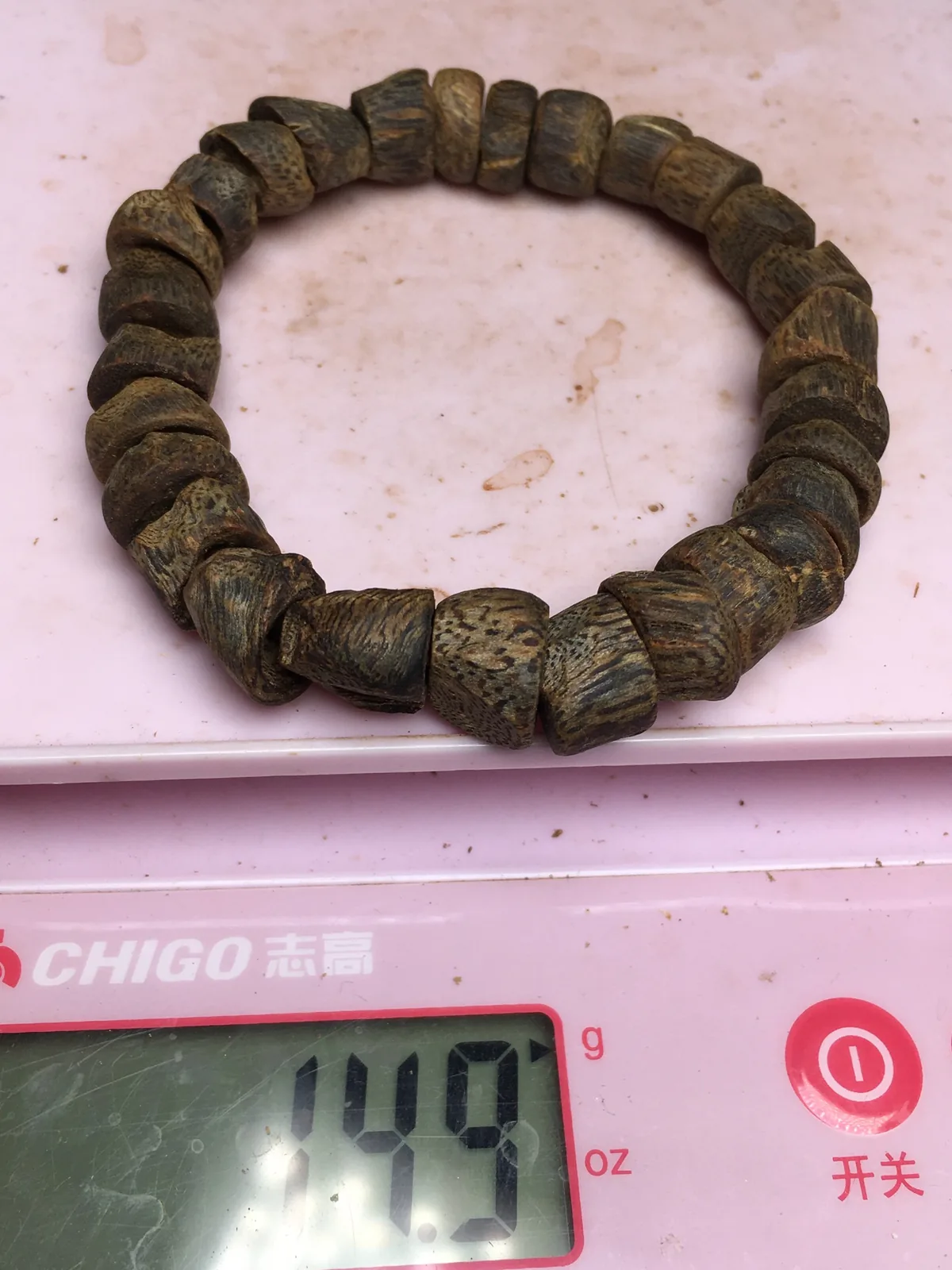 Agarwood Cube Bead Bracelet IV — photo 9 of 9