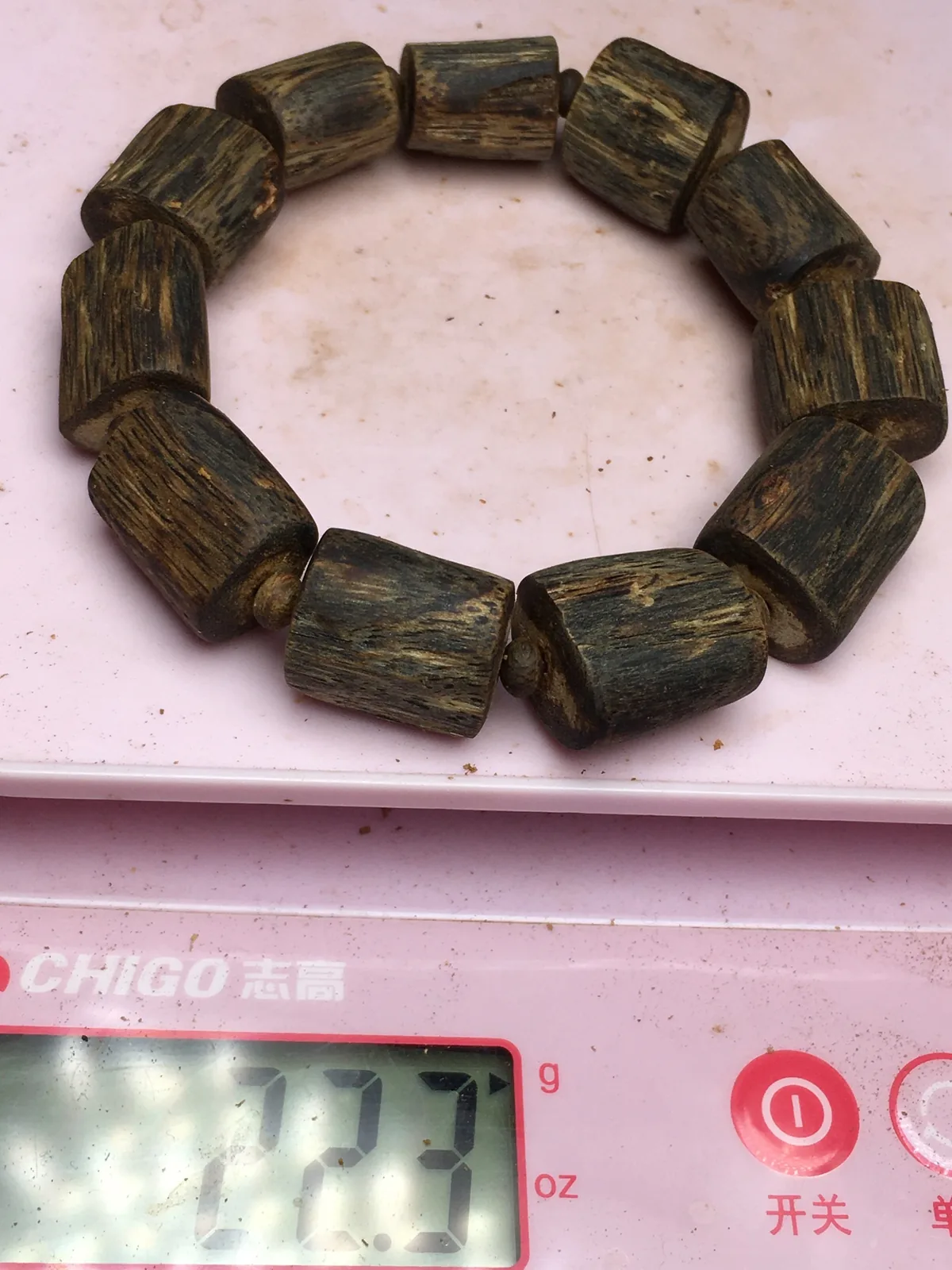 Agarwood Cube Bead Bracelet VII — photo 9 of 9