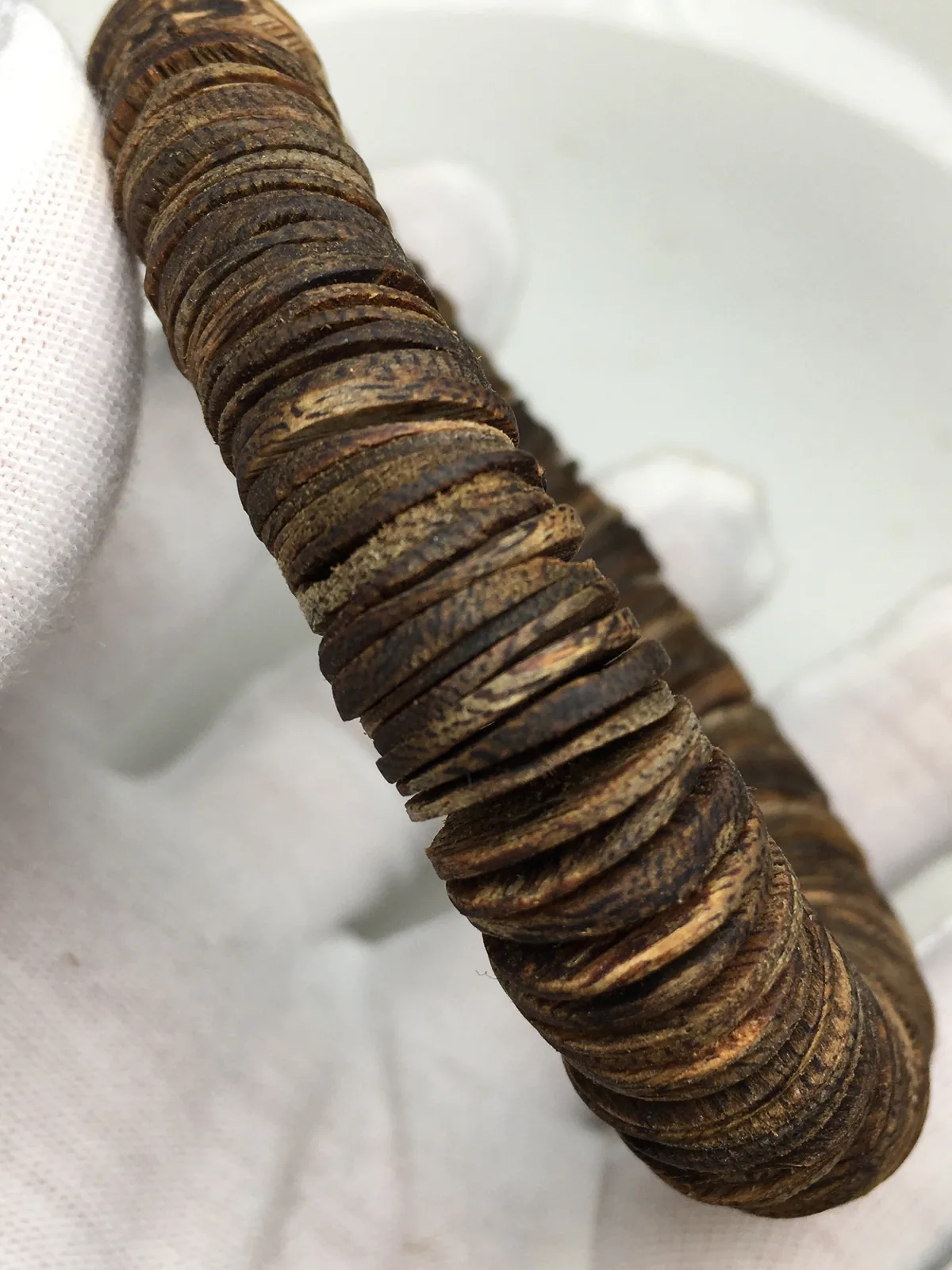 Agarwood Disc Bead Bracelet I — photo 3 of 9