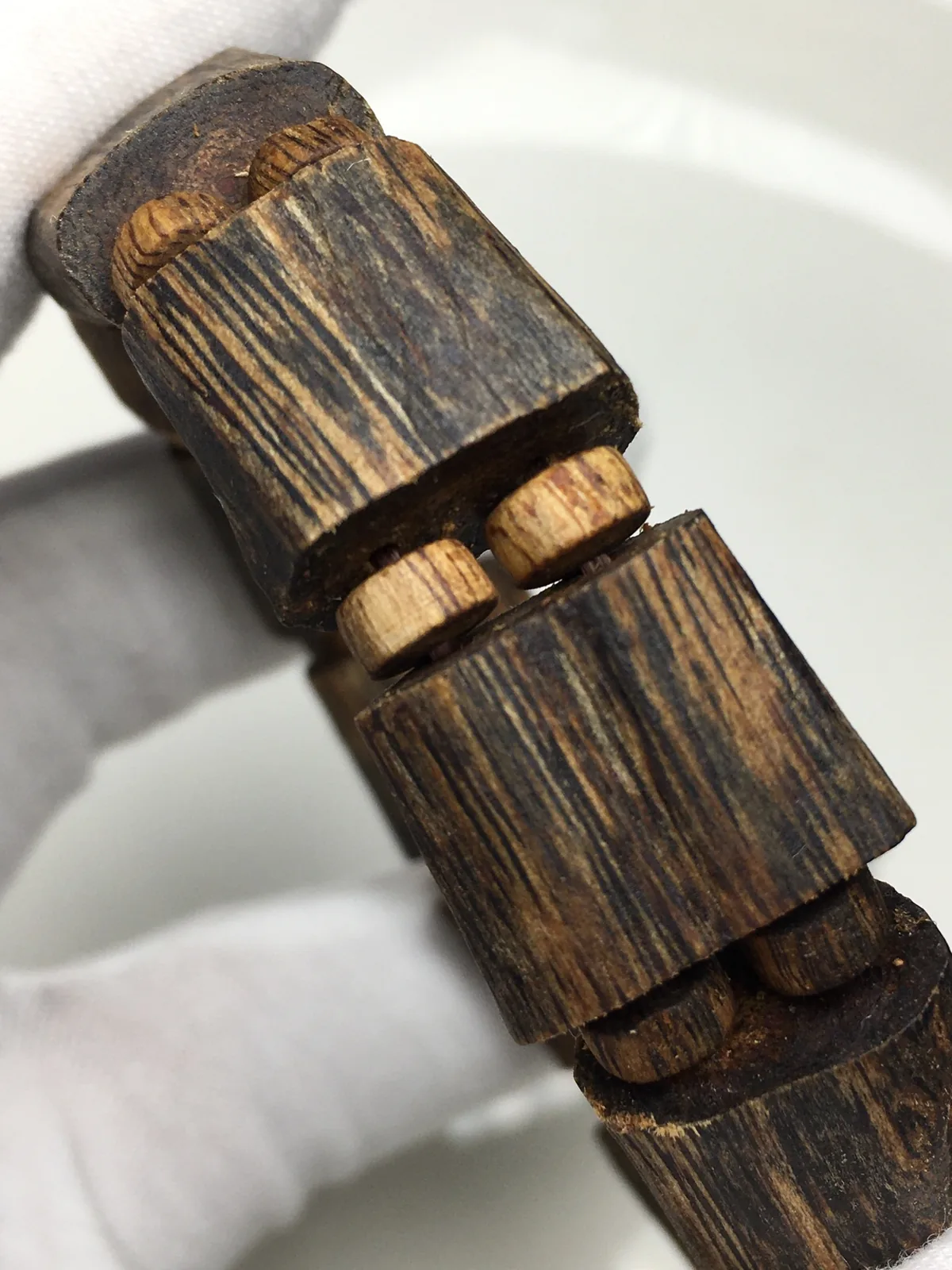 Close-up of the grain, photo 4 of 9
