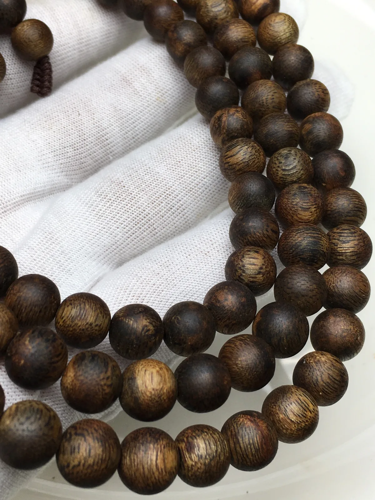 Close-up of the grain, photo 4 of 9