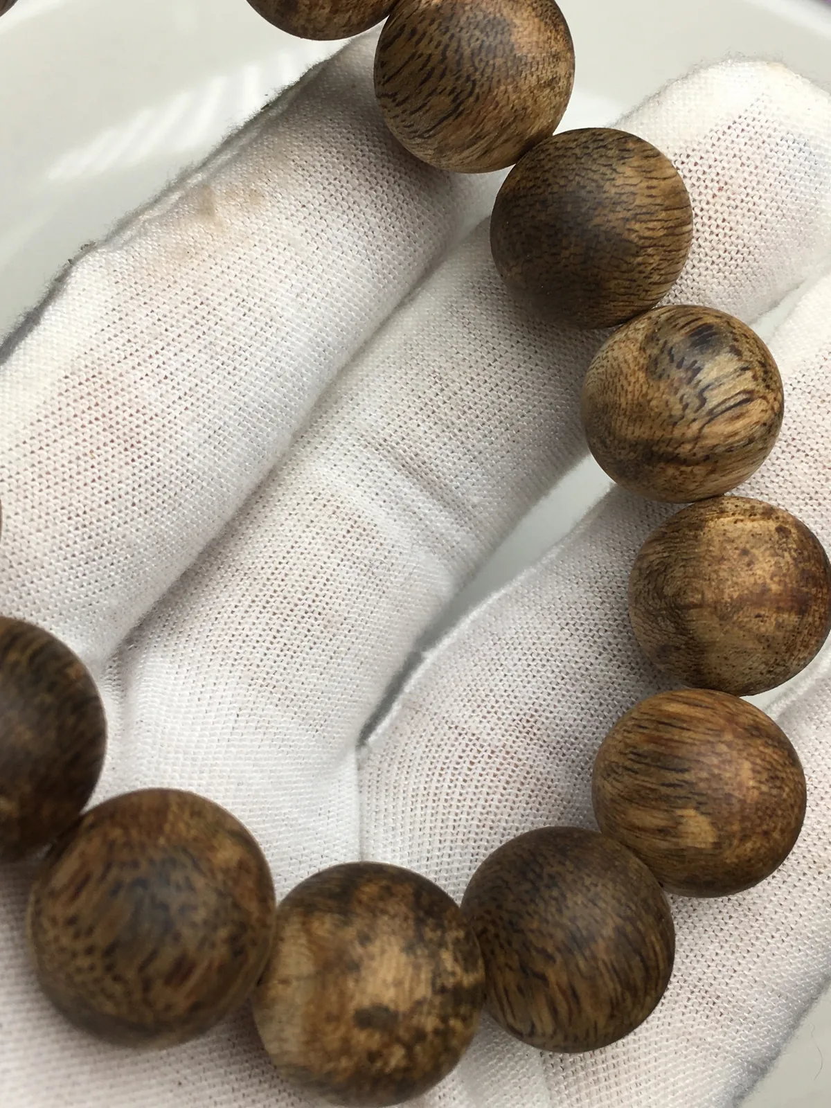 Close-up of the grain, photo 8 of 9