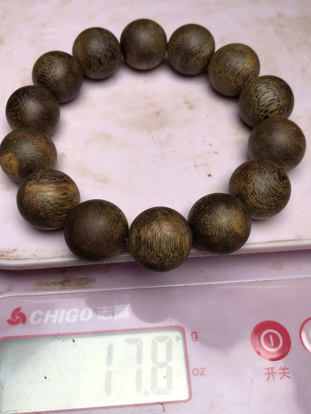 Agarwood Round Bead Bracelet III — photo 7 of 9