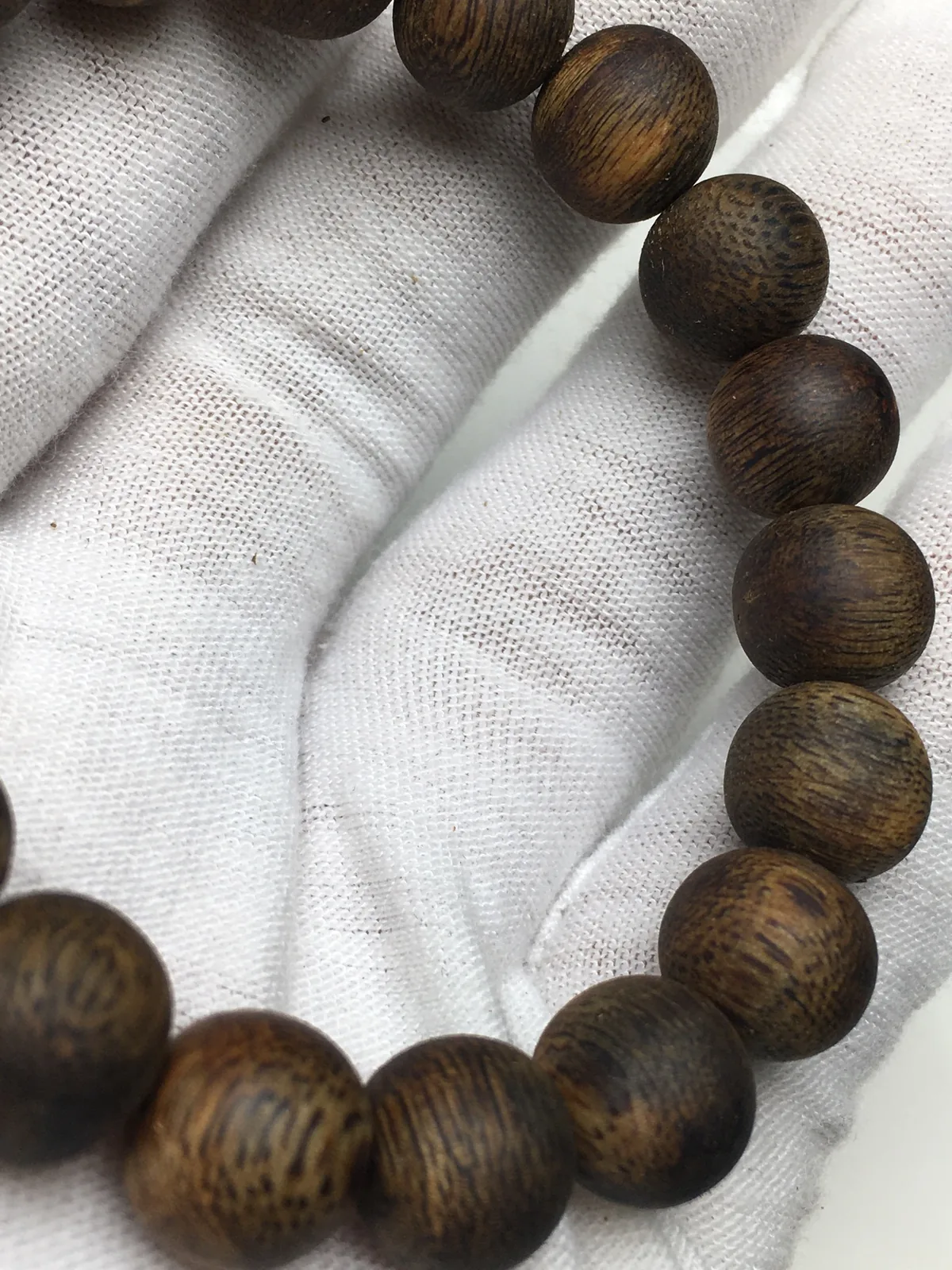 Close-up of the grain, photo 6 of 9